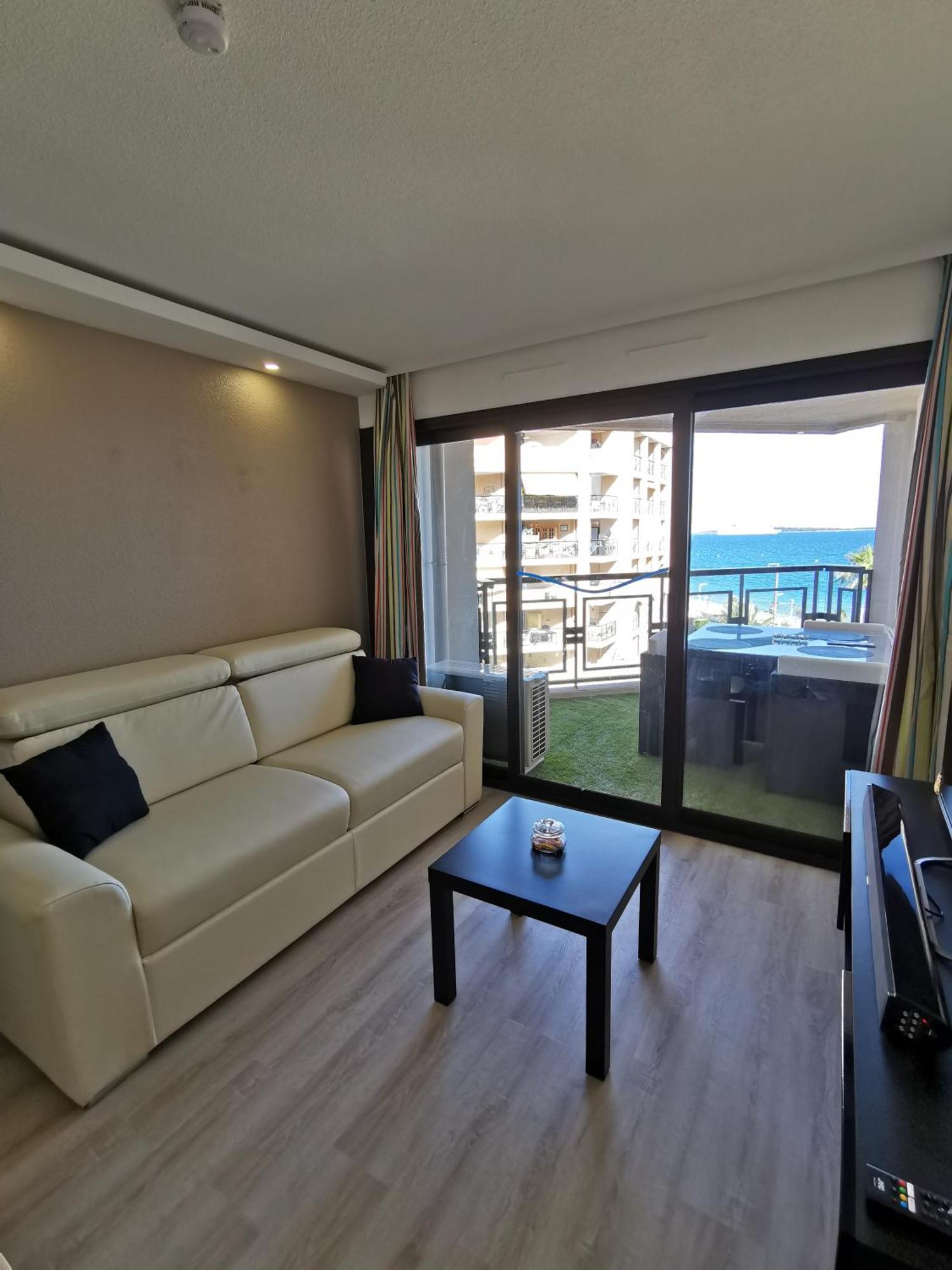 Appartement En Bord De Mer Cannes Luaran gambar